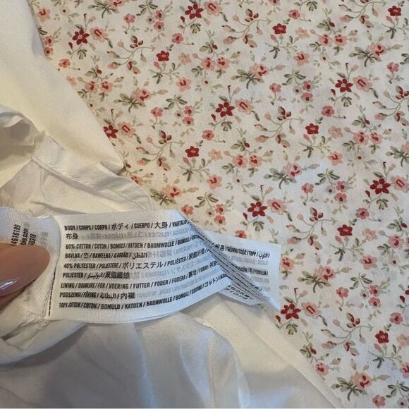 Abercrombie and Fitch cut out Elegant White Maxi Dress - Picture 9 of 9